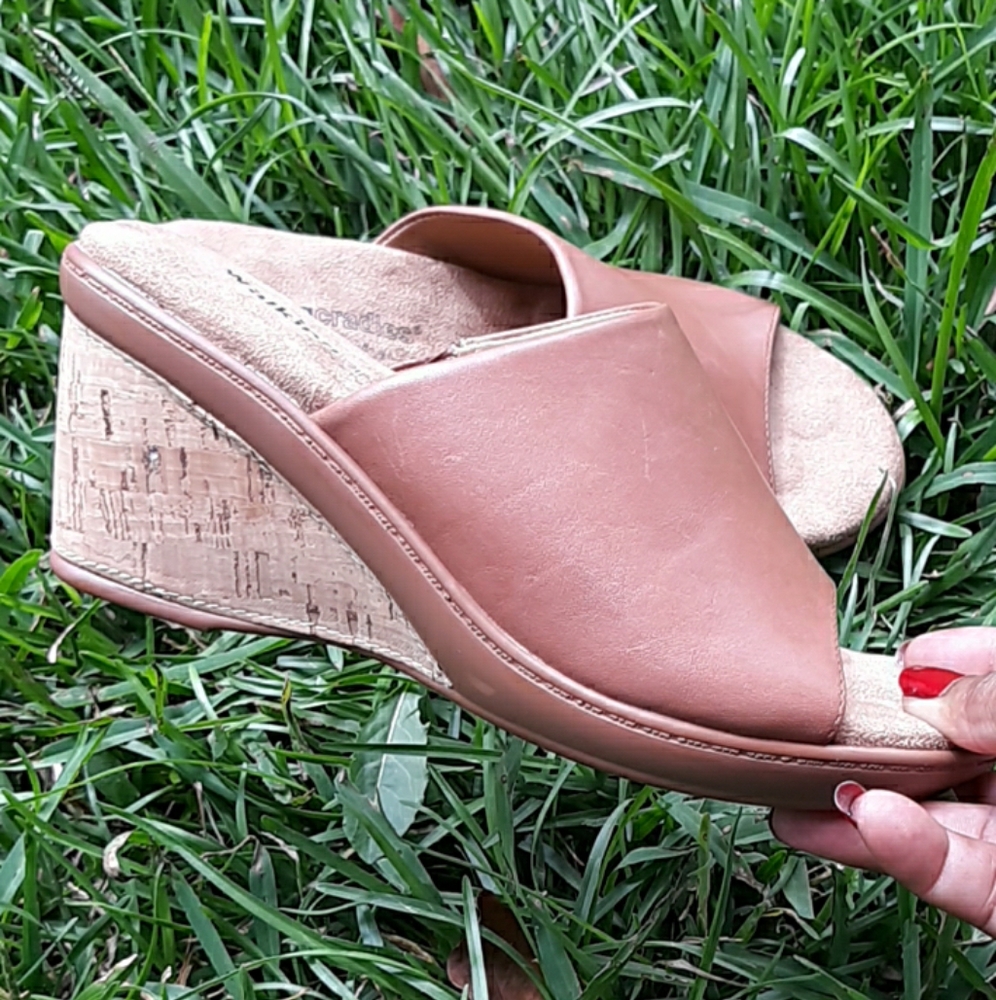 Sandals - Picture 4 of 5